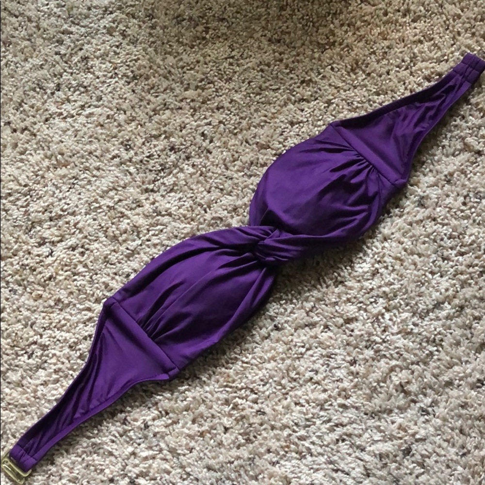 👙Mossimo bikini top Size S. Plum in color.